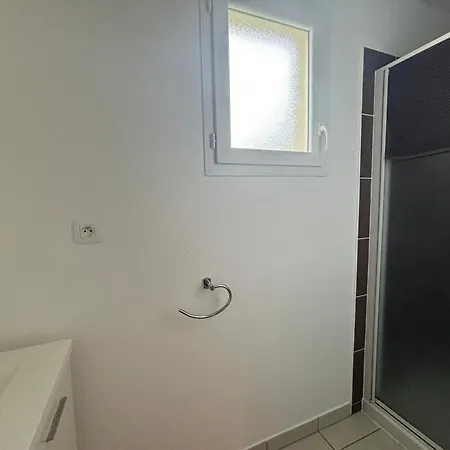 Maison Calme Avec Piscine Et Proche à Talmont-saint-hilaire - Fr-1-197-488 *