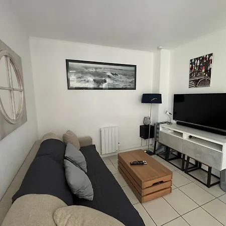 Maison Calme Avec Piscine Et Proche à Talmont-saint-hilaire - Fr-1-197-488