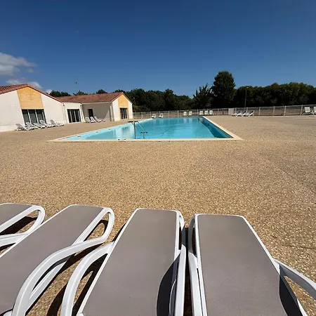 Ferienhaus Maison Calme Avec Piscine Et Proche A Talmont-saint-hilaire - Fr-1-197-488 *